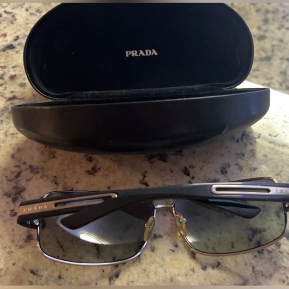 Prada Sunglasses! - Picture 3 of 8